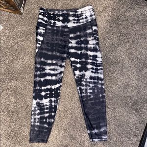 High-waisted elevated 7/8-length leggings